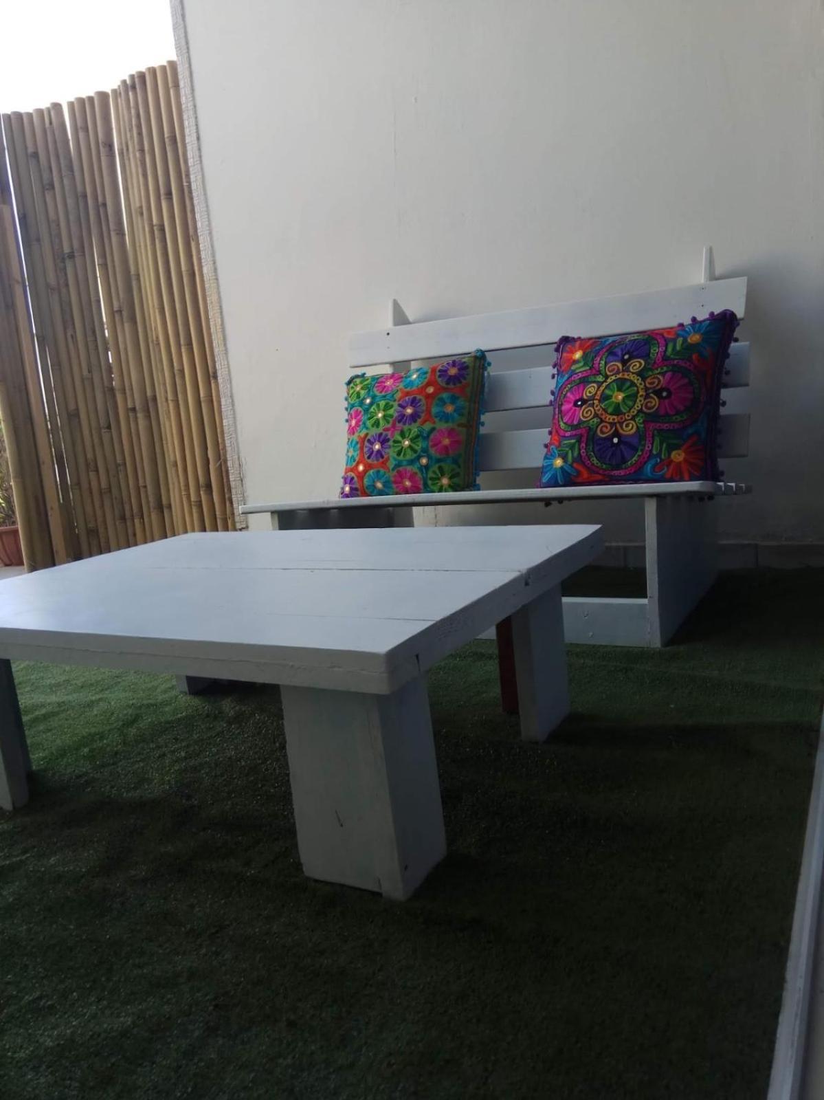 Stylish Apartment With A Patio Close To The Beach Eilat Dış mekan fotoğraf