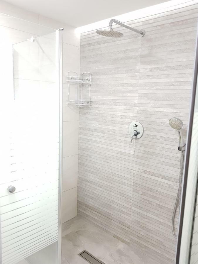 Stylish Apartment With A Patio Close To The Beach Eilat Dış mekan fotoğraf